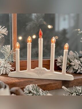 Christmas 5 Light Candelabra~Dripping Wax Style w/ box. Bulbs not included.